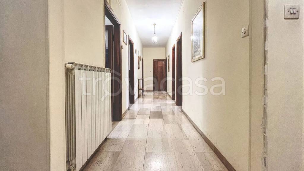 appartamento in vendita a Camaiore in zona Lido di Camaiore
