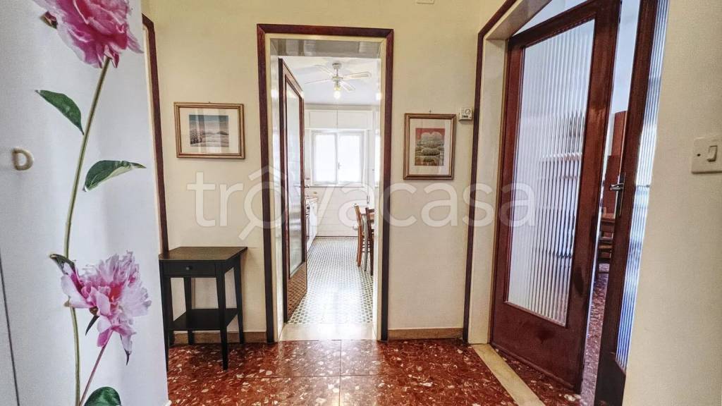 appartamento in vendita a Camaiore in zona Lido di Camaiore