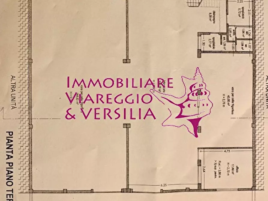 ufficio in vendita a Camaiore in zona Capezzano Pianore