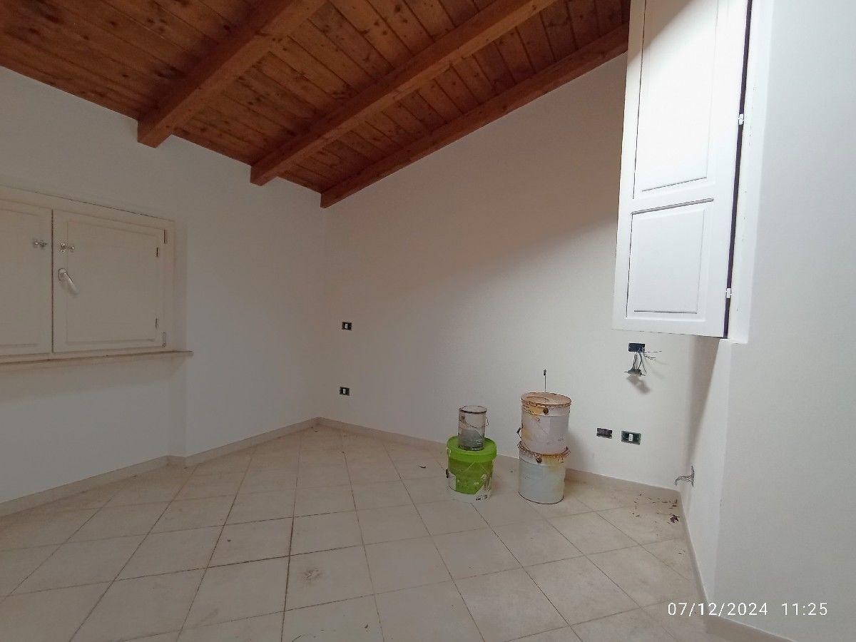 ufficio in vendita a Camaiore in zona Capezzano Pianore