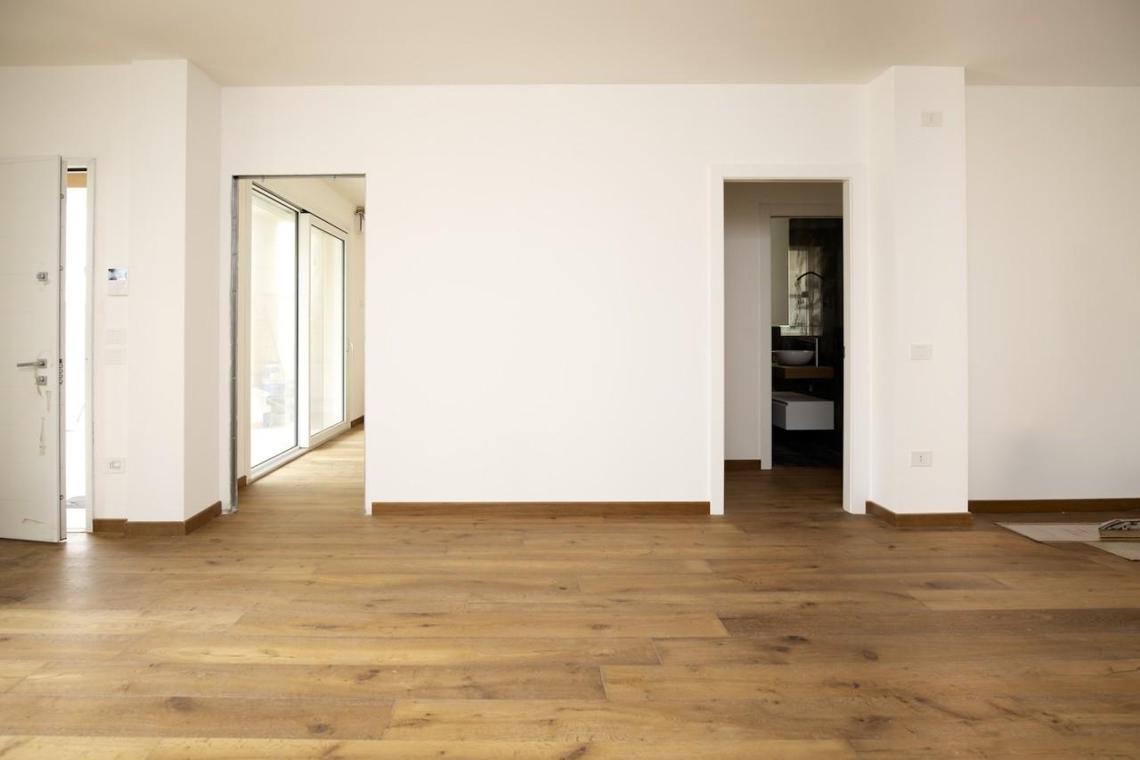 appartamento in vendita a Camaiore in zona Lido di Camaiore