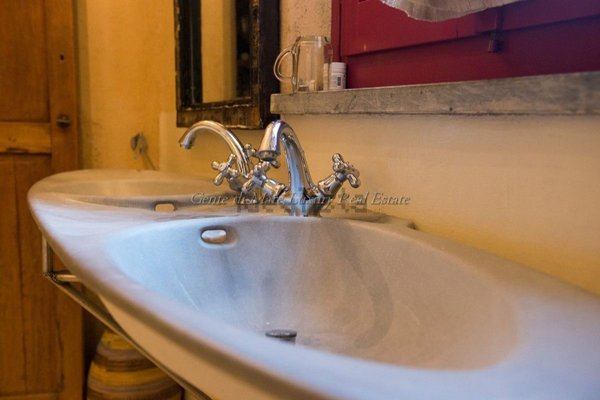 casa indipendente in vendita a Camaiore