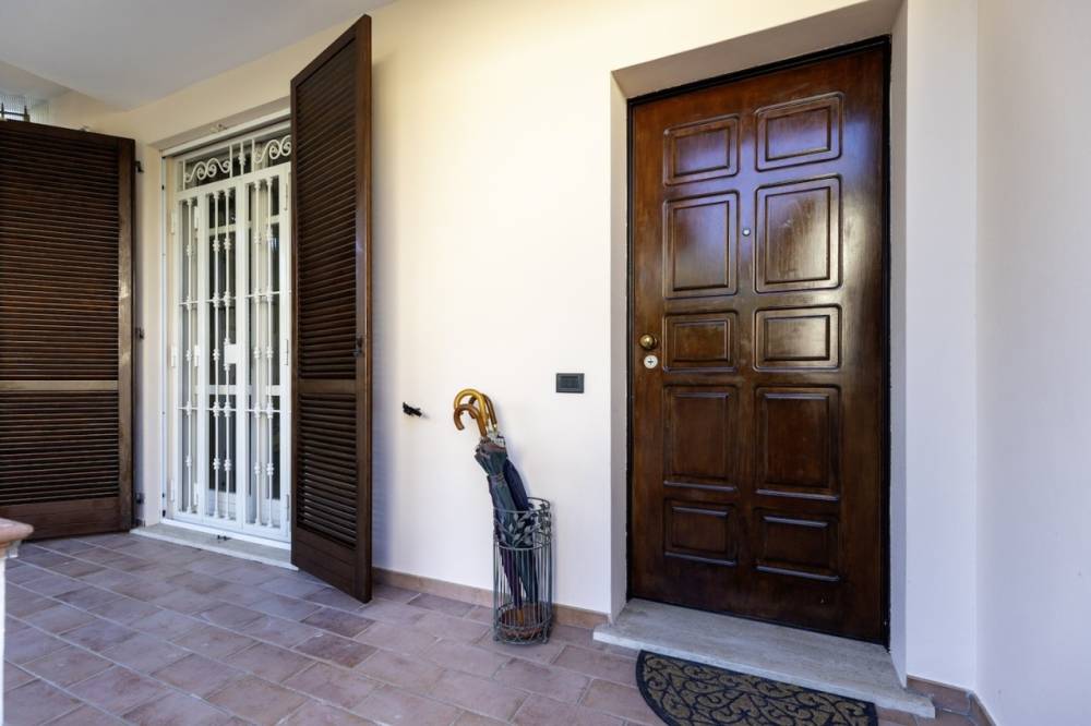 casa indipendente in vendita a Camaiore in zona Lido di Camaiore