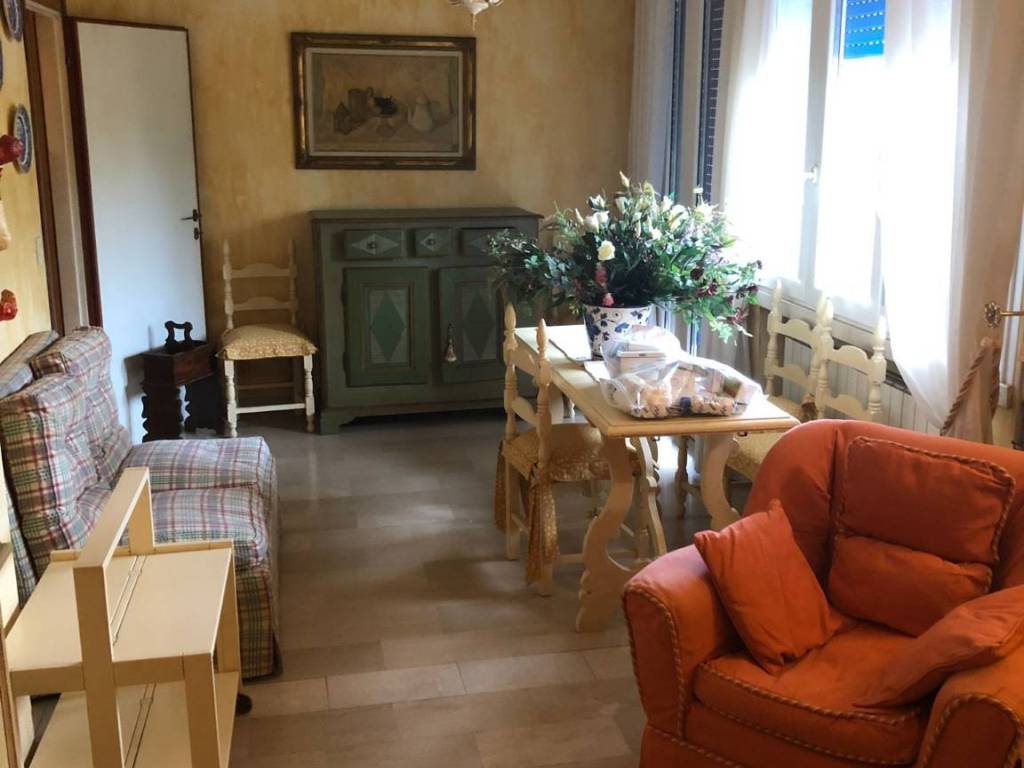 appartamento in vendita a Camaiore in zona Lido di Camaiore