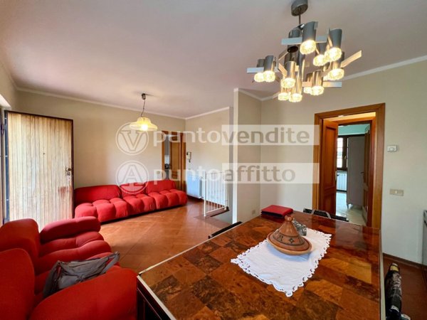 appartamento in vendita a Camaiore in zona Lido di Camaiore
