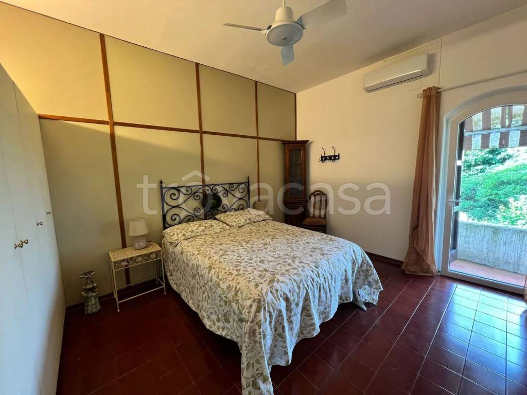 casa indipendente in vendita a Camaiore in zona Capezzano Pianore