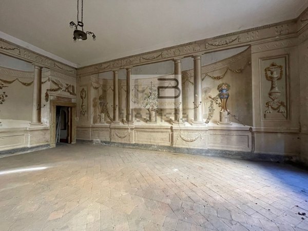 casa semindipendente in vendita a Camaiore