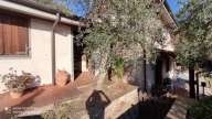 casa indipendente in vendita a Camaiore