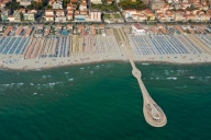 casa indipendente in vendita a Camaiore in zona Lido di Camaiore