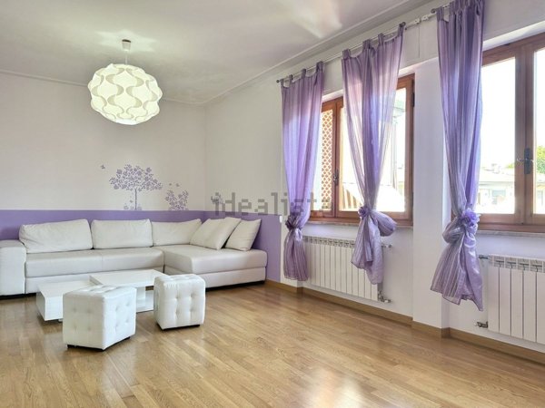 appartamento in vendita a Camaiore in zona Lido di Camaiore