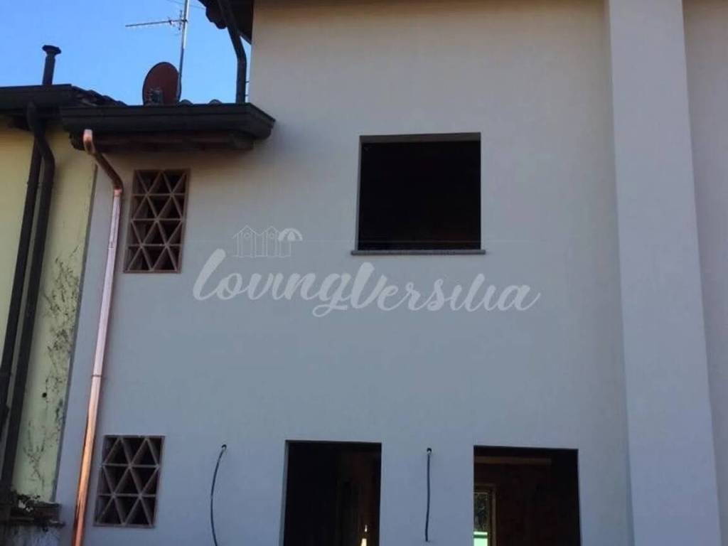casa indipendente in vendita a Camaiore in zona Lido di Camaiore