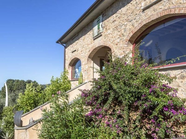 casa indipendente in vendita a Camaiore