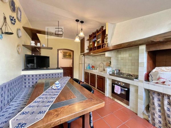 appartamento in vendita a Camaiore in zona Lido di Camaiore