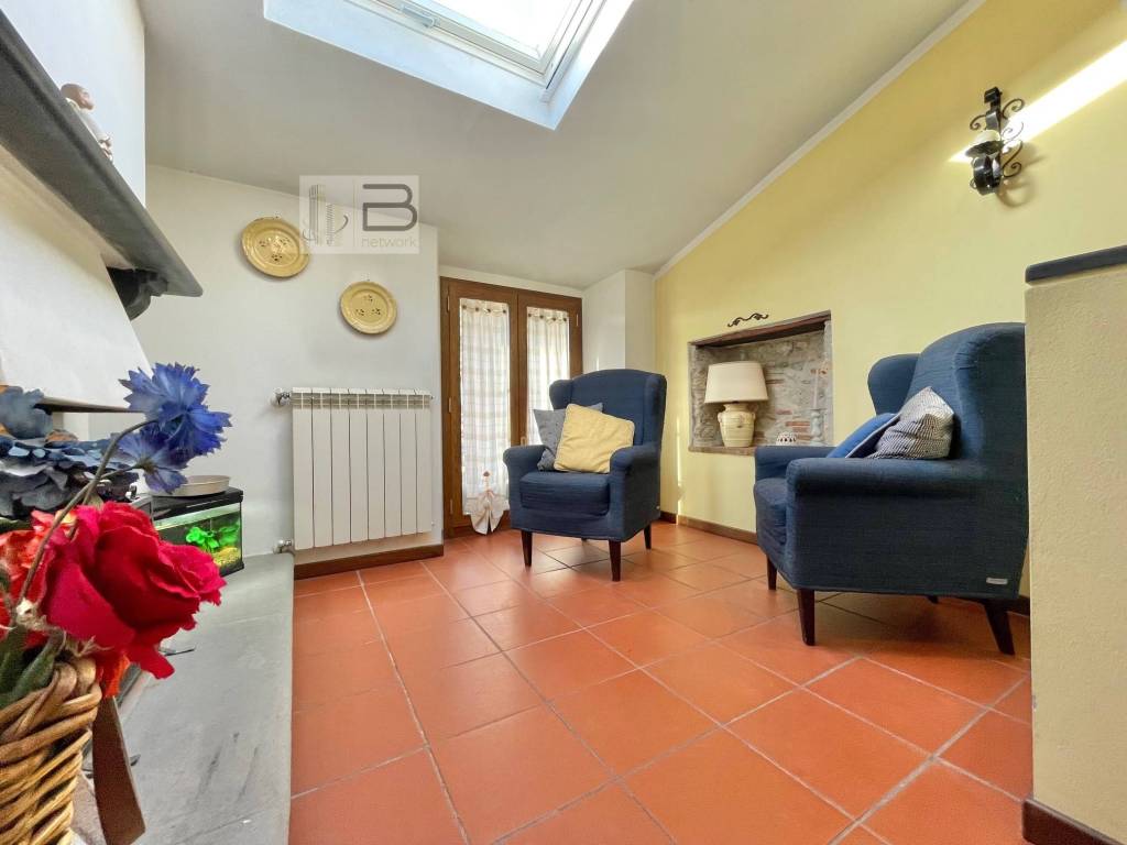 appartamento in vendita a Camaiore in zona Lido di Camaiore