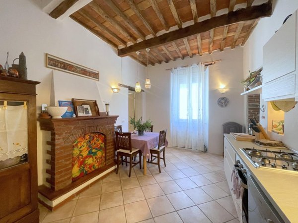 appartamento in vendita a Camaiore