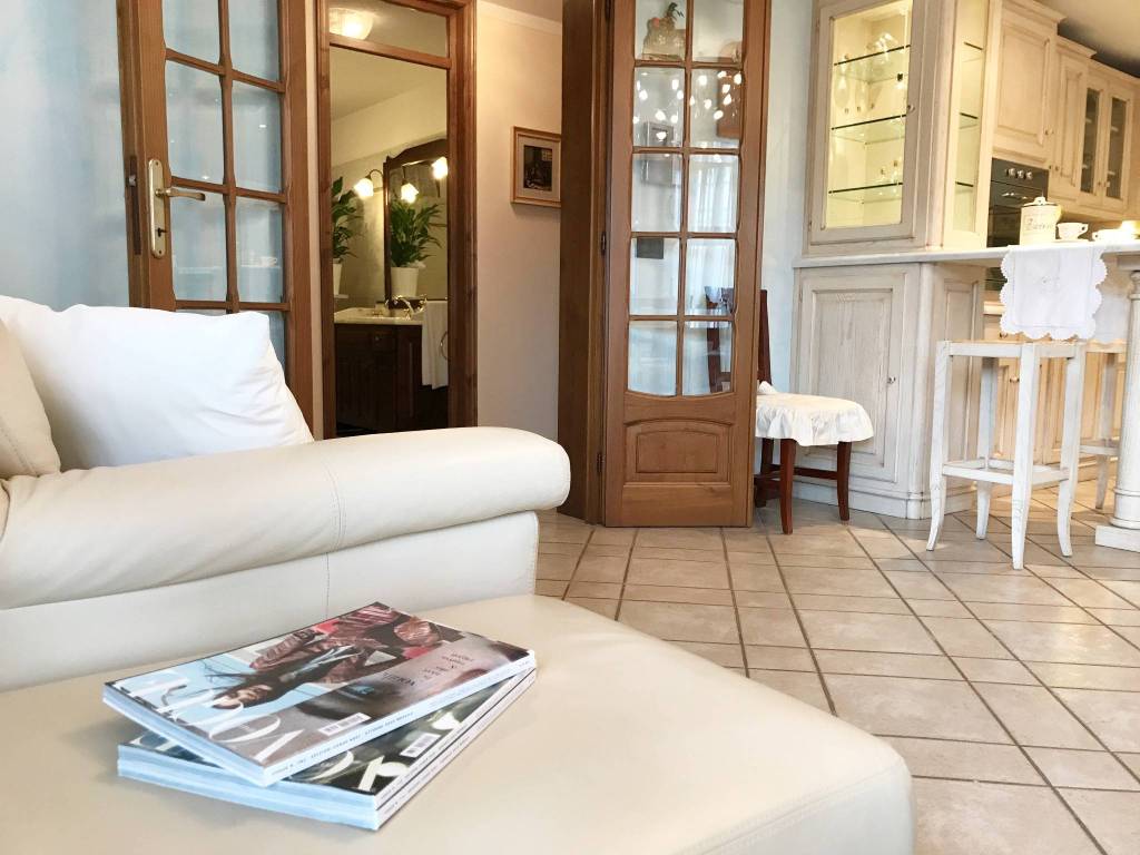casa indipendente in vendita a Camaiore