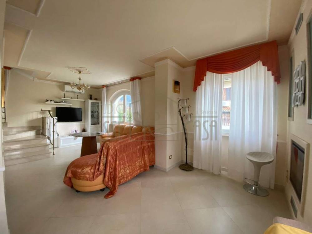 casa indipendente in vendita a Camaiore