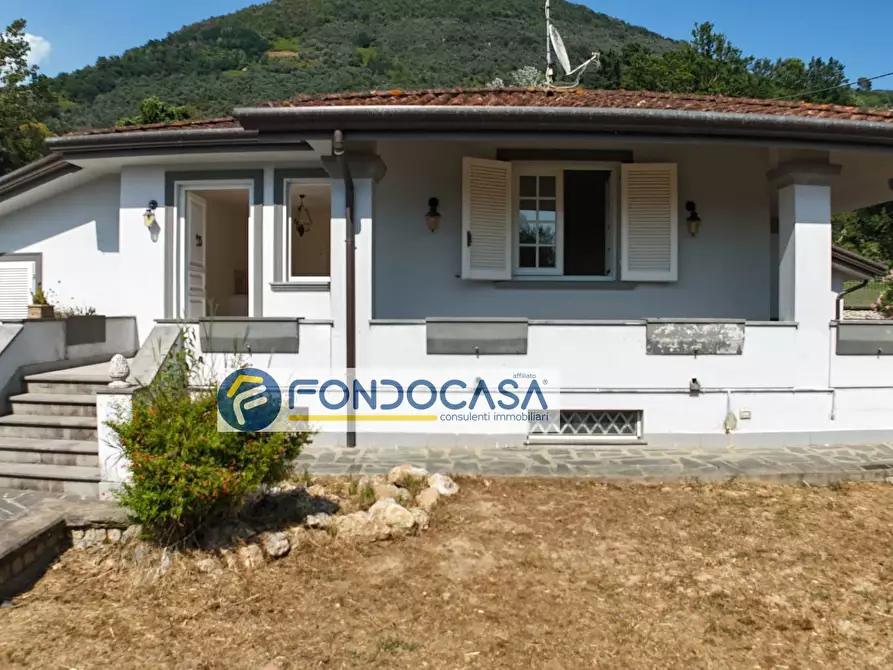 casa indipendente in vendita a Camaiore
