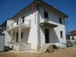 casa indipendente in vendita a Camaiore