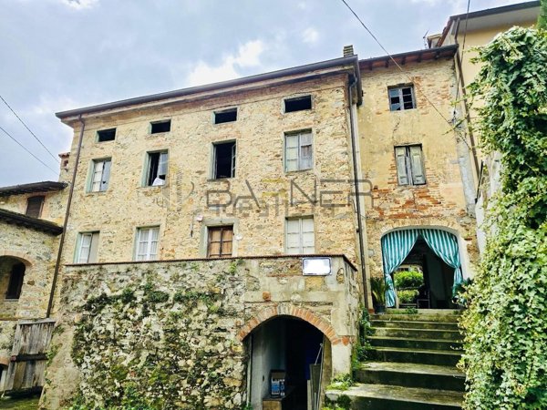 appartamento in vendita a Camaiore