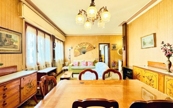 appartamento in vendita a Camaiore in zona Lido di Camaiore