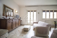casa indipendente in vendita a Camaiore in zona Lido di Camaiore