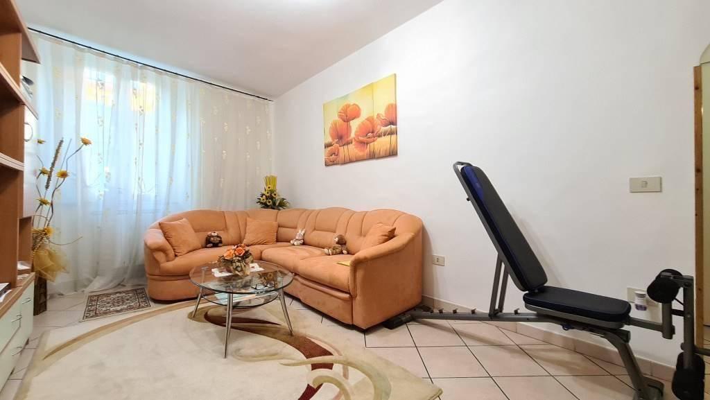 appartamento in vendita a Camaiore