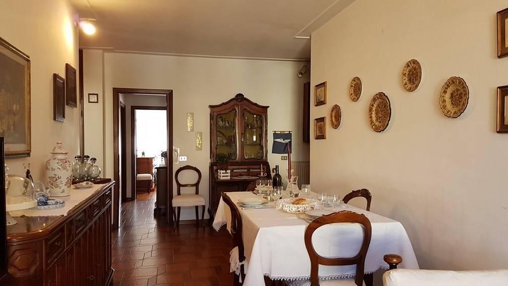 casa indipendente in vendita a Camaiore in zona Lido di Camaiore