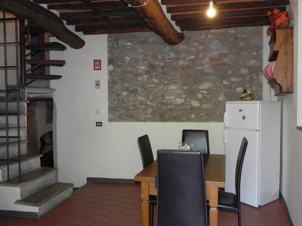 appartamento in vendita a Camaiore in zona Vado