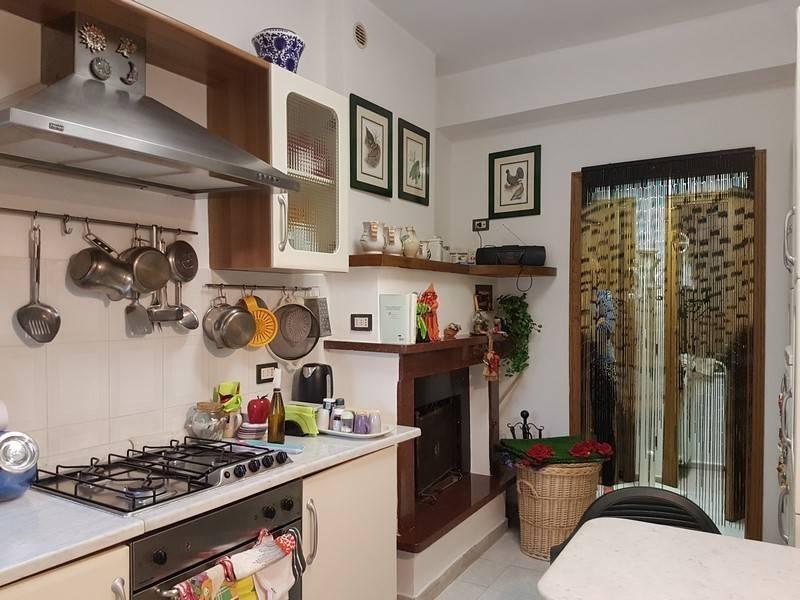 casa indipendente in vendita a Camaiore