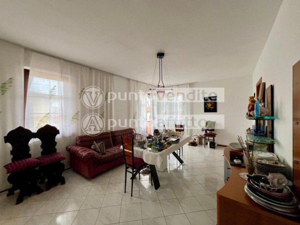 appartamento in vendita a Camaiore in zona Lido di Camaiore