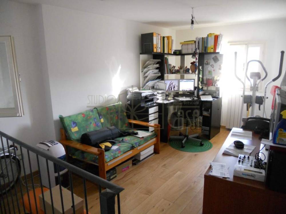 casa indipendente in vendita a Camaiore