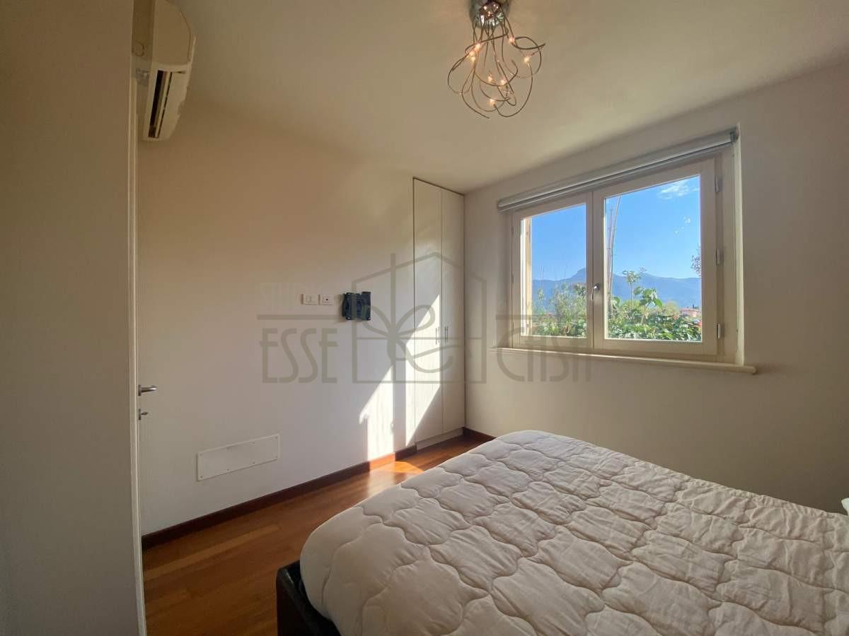 appartamento in vendita a Camaiore in zona Lido di Camaiore