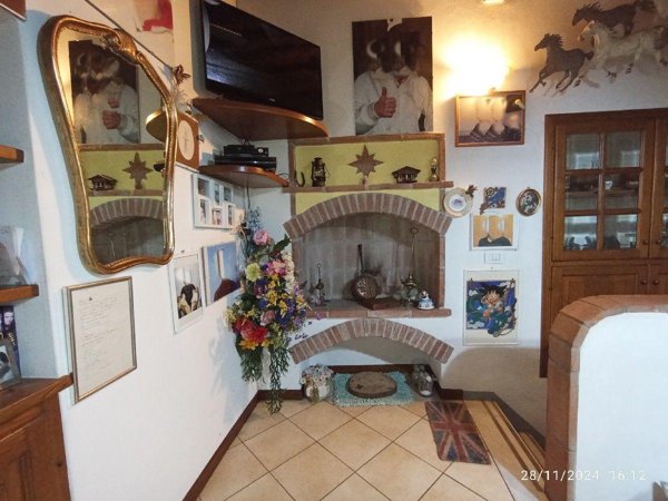 casa indipendente in vendita a Camaiore