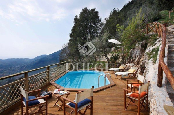appartamento in vendita a Camaiore in zona Metato