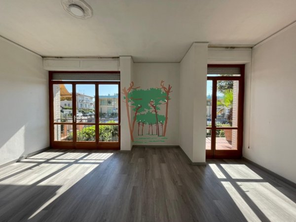 appartamento in vendita a Camaiore in zona Lido di Camaiore