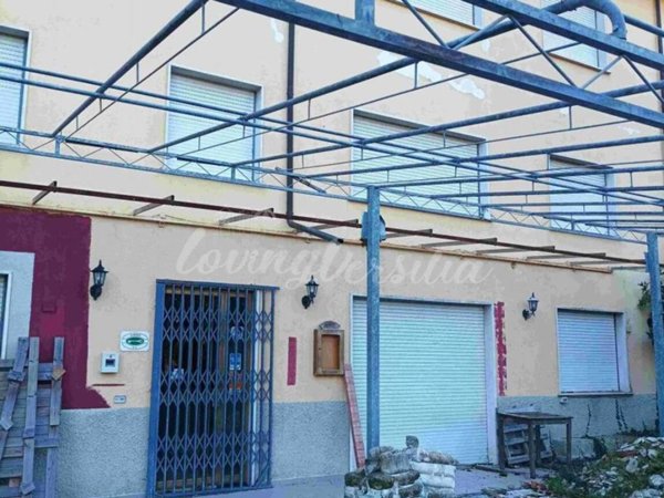 intera palazzina in vendita a Camaiore