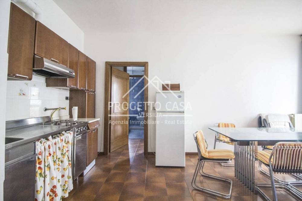 appartamento in vendita a Camaiore in zona Lido di Camaiore