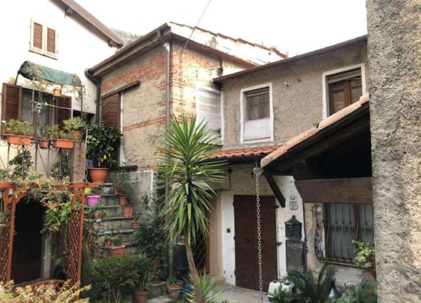 terreno agricolo in vendita a Camaiore in zona Casoli