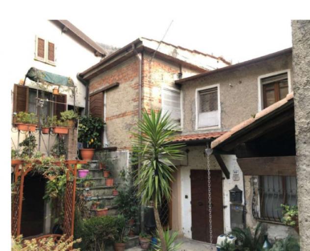 appartamento in vendita a Camaiore in zona Casoli