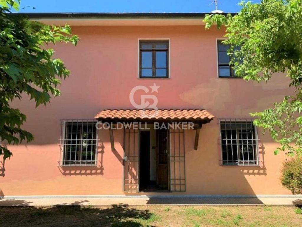 casa indipendente in vendita a Camaiore in zona Capezzano Pianore