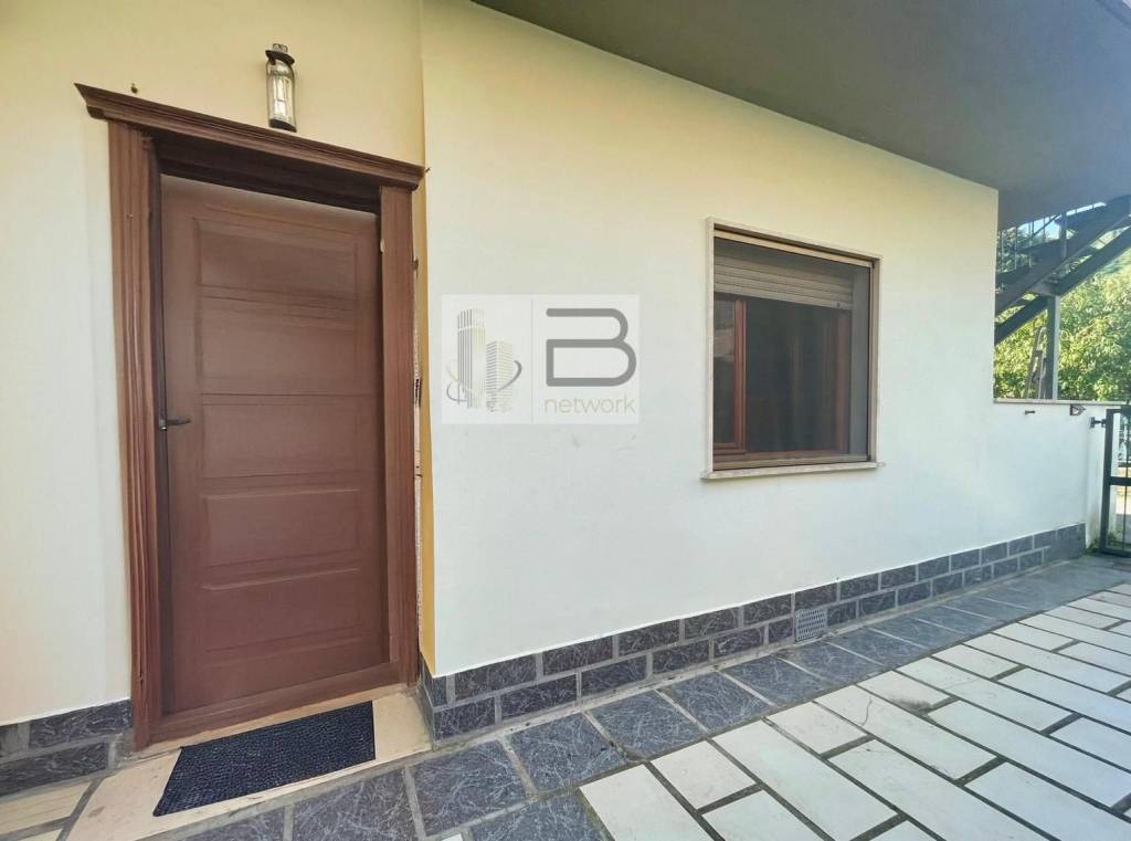 appartamento in vendita a Camaiore in zona Lido di Camaiore