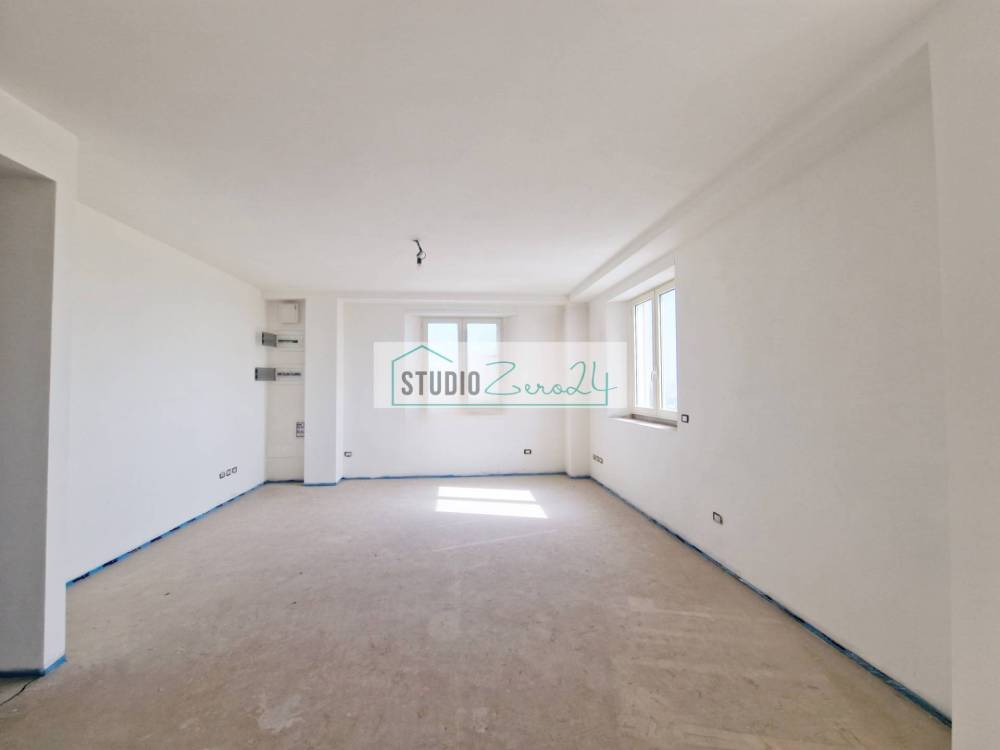 appartamento in vendita a Camaiore in zona Lido di Camaiore