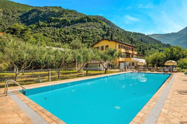 casa indipendente in vendita a Camaiore