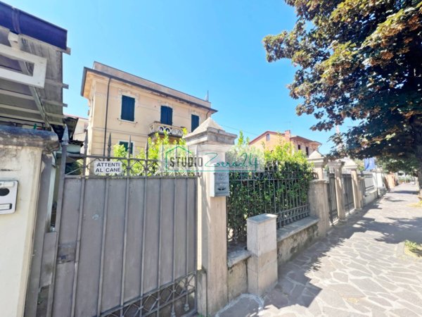 appartamento in vendita a Camaiore