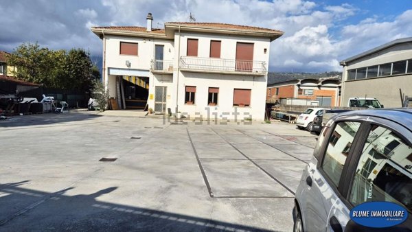 terreno edificabile in vendita a Camaiore