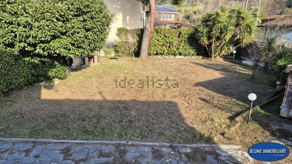 casa indipendente in vendita a Camaiore in zona Capezzano Pianore