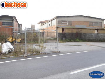 ufficio in vendita a Camaiore