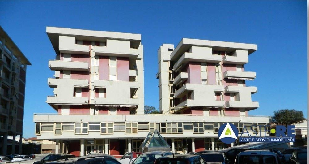 appartamento in vendita a Camaiore in zona Lido di Camaiore