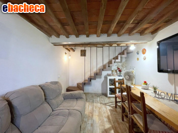 casa indipendente in vendita a Camaiore